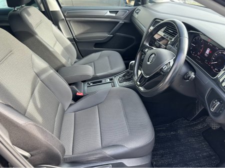 2018 Volkswagen Golf - thumbnail 12