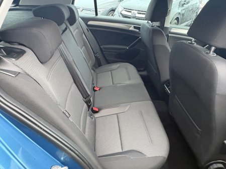 2014 Volkswagen Golf - thumbnail 18