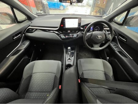 2020 Toyota C-HR - thumbnail 14