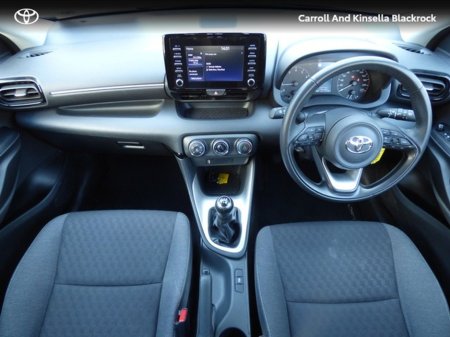 2023 Toyota Yaris 1.0 Luna Manual €20,450 thumbnail
