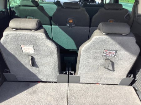 2010 Peugeot 5008 - thumbnail 11