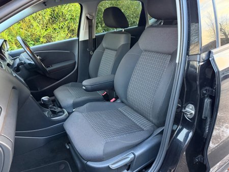 2014 Volkswagen Polo 1.2 TSI 3DR 90HP Comfortline + €9,750 thumbnail