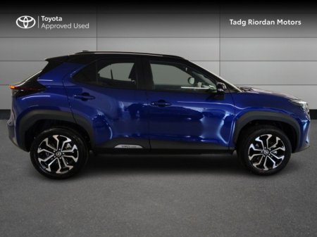 2025 Toyota Yaris Cross LUNA SPORT BI * PRICE REDUCTION* €32,950