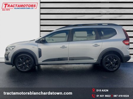 2023 Dacia Jogger EXTREME SE TCE 110 5DR 7 SEATS €19,499