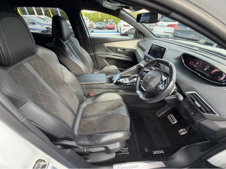 2020 Peugeot 3008 - thumbnail 16