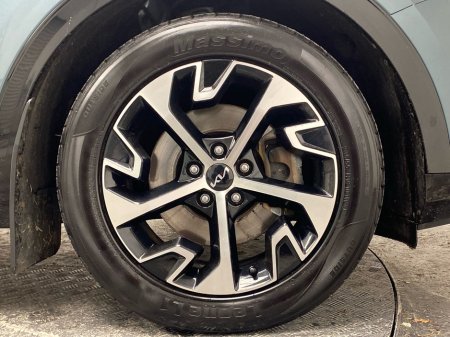 2022 Kia Sportage 1.6 CRDi SCR Diesel 115 hp K4 6MT €26,995 thumbnail