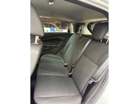 2015 Ford Fiesta 1.25 60PS Zetec €10,950 thumbnail