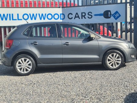 2013 Volkswagen Polo - thumbnail 5