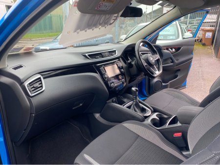 2017 Nissan Qashqai - thumbnail 13