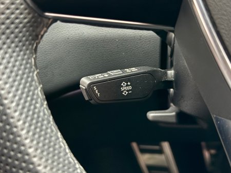 2023 Audi A6 50 TFSI E QUATTRO AVANT BLACK EDITION €49,990 thumbnail