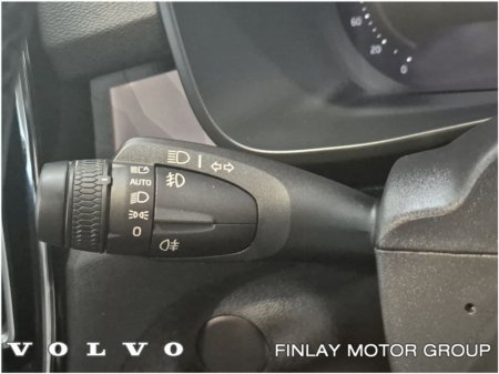 2022 Volvo XC40 - thumbnail 12