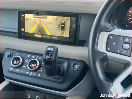 2024 Land Rover Defender 110 2.0 Si4 PHEV S (Land Rover Warranty until 2029) €89,900 thumbnail