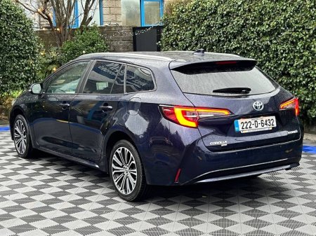 2022 Toyota Corolla SOL ESTATE 1.8 HYBRID // DIAMOND CUT ALLOYS // REVERSE CAMERA // ADAPTIVE CRUISE CONTROL €20,900 thumbnail