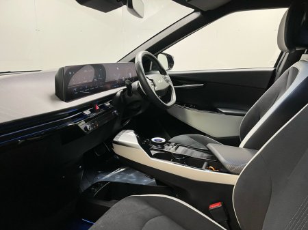 2023 Kia EV6 - thumbnail 6
