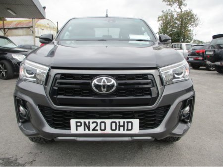 2020 Toyota Hilux 2.4 TD INVINCIBLE X CREWCAB €34,959
