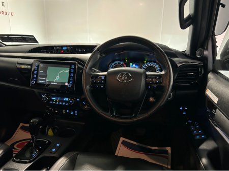 2021 Toyota Hilux - thumbnail 25