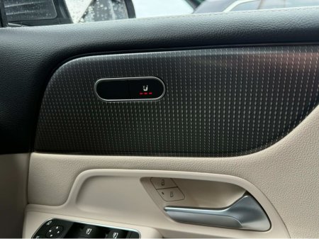 2021 Mercedes-Benz GLB - thumbnail 18