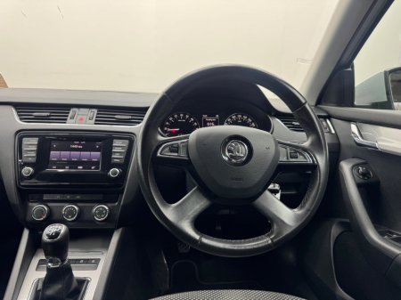 2014 Skoda Octavia 1.6 TDI CR 105BHP Ambition €6,950 thumbnail