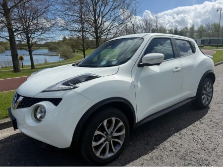 2017 Nissan Juke - thumbnail 3