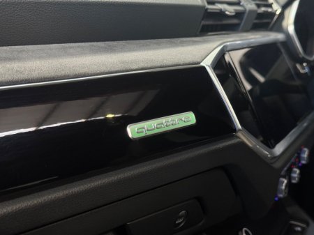 2022 Audi RS Q3 - thumbnail 24