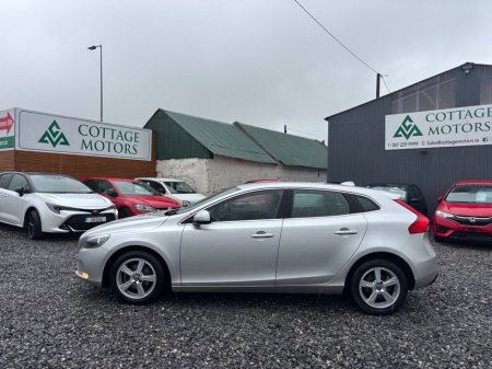 2015 Volvo V40 1.6 D2 (115hp) SE Leather €8,950 thumbnail