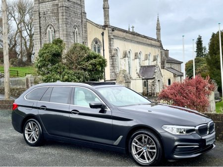 2019 BMW 5 Series 520D TOURING * PANROOF * 3D CAMERA PACK * €24,950 thumbnail
