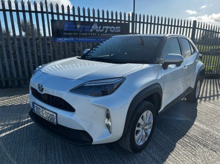 2020 Toyota Yaris Cross - thumbnail 1