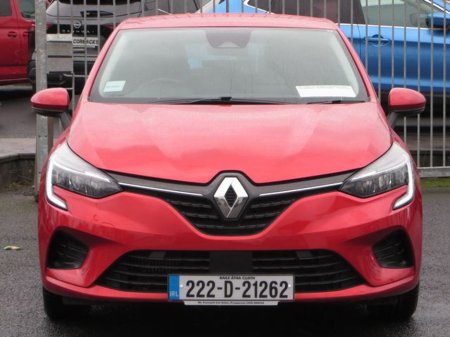 2022 Renault Clio Dynamique Edition Naeb TCE 90 €14,700 thumbnail