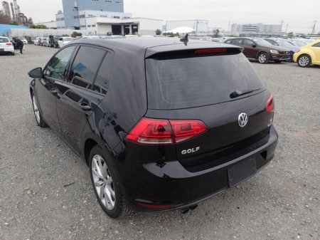 2014 Volkswagen Golf 142 1.4 TSI Highline €13,750 thumbnail