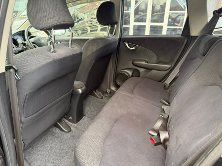 2013 Honda Fit - thumbnail 15