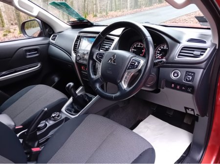 2019 Mitsubishi L200 " INTENSE " 6 SPEED 4DR 2.3 DID  4x4  6 SPEED @ REDDY2DRIVE LTD €25,000 thumbnail