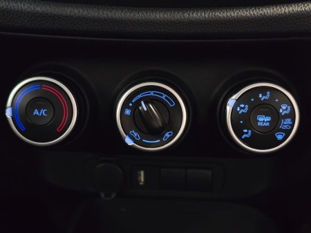 2023 Toyota Aygo X 1.0 Petrol 4DR * Best Spec * €15,900 thumbnail