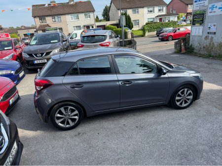 2017 Hyundai i20 Ideal starter car €10,400