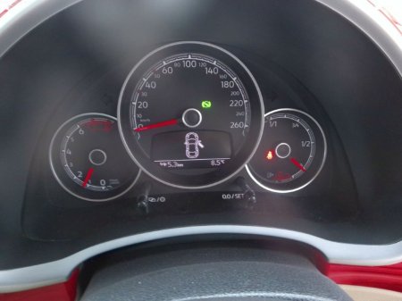 2017 Volkswagen Beetle - thumbnail 6