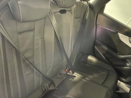 2021 Audi A4 - thumbnail 4