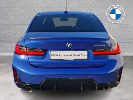 2025 BMW 3 Series - thumbnail 14