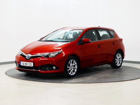 2016 Toyota Auris *105* 1.8 HYBRID LUNA 4DR AUTO €12,900 thumbnail