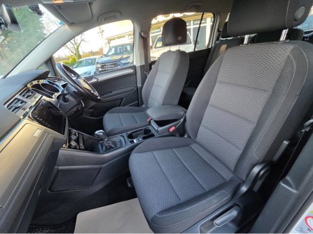 2018 Volkswagen Touran ( 182 )1.4 TSI AUTO 7 SEATER CARPLAY ANDROID AUTO LARGE TOUCH SCREEN - SPECIALISING IN IMPORTS OF GERMAN AUTOMATIC HI SPEC €17,950 thumbnail