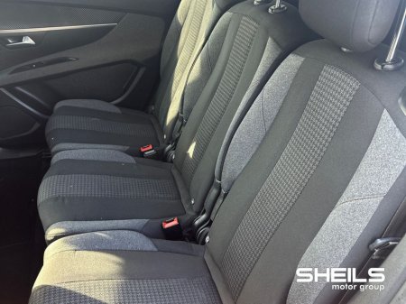 2021 Peugeot 5008 - thumbnail 7