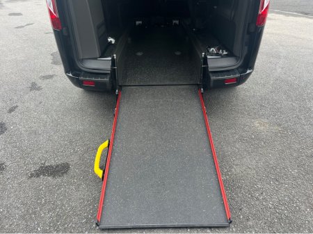 2022 Ford Tourneo - thumbnail 10