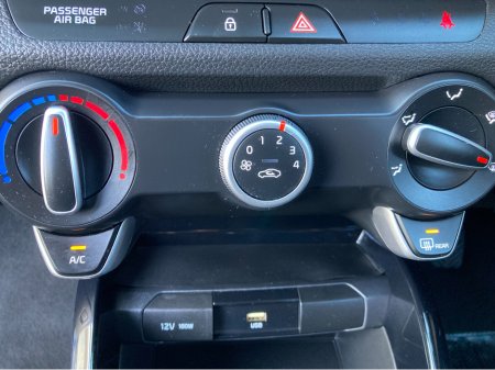 2021 Kia Stonic - thumbnail 18