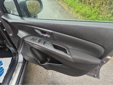 2023 Suzuki SX4 S-CROSS MOTION B-JET BOOSTERJET €22,500 thumbnail