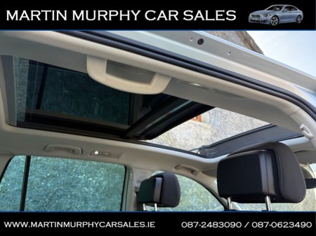 2019 Volkswagen Tiguan - thumbnail 16