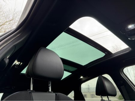 2025 Hyundai Tucson 4WD PLATINUM N LINE PHEV//VIRTUALLY NEW//PANORAMIC ROOF//MANUFACTURER WARRANTY €46,950 thumbnail