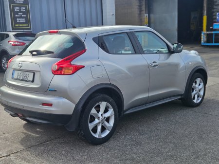 2011 Nissan Juke - thumbnail 3