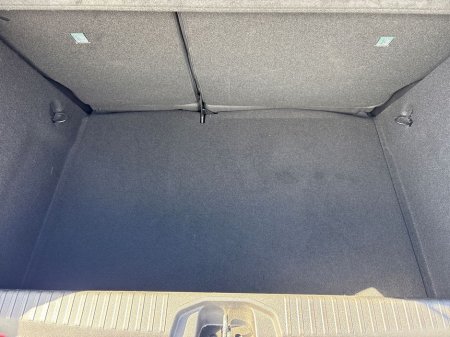 2020 Renault Clio - thumbnail 11