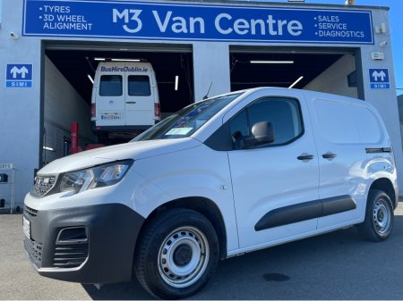 2024 Peugeot Partner - thumbnail 1