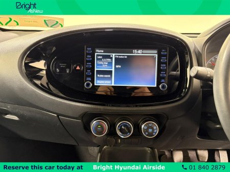 2023 Toyota Aygo X 1.0 DESIGN 4DR €18,950 thumbnail