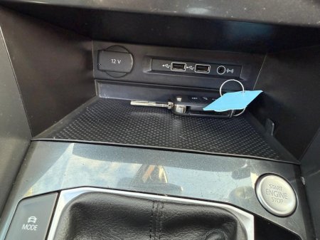 2020 Volkswagen Tiguan - thumbnail 34