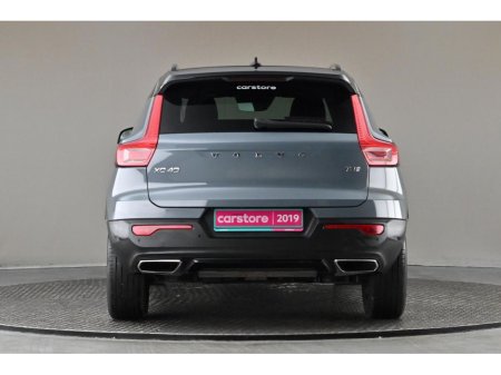 2019 Volvo XC40 2.0 T4 R-DESIGN PRO *LEATHER*BI-TONE ROOF* thumbnail